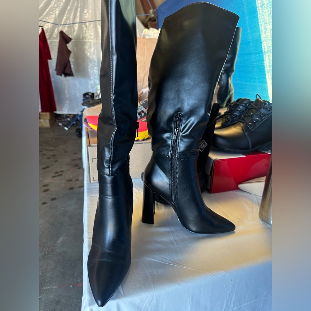 Tall boots, black, size 6